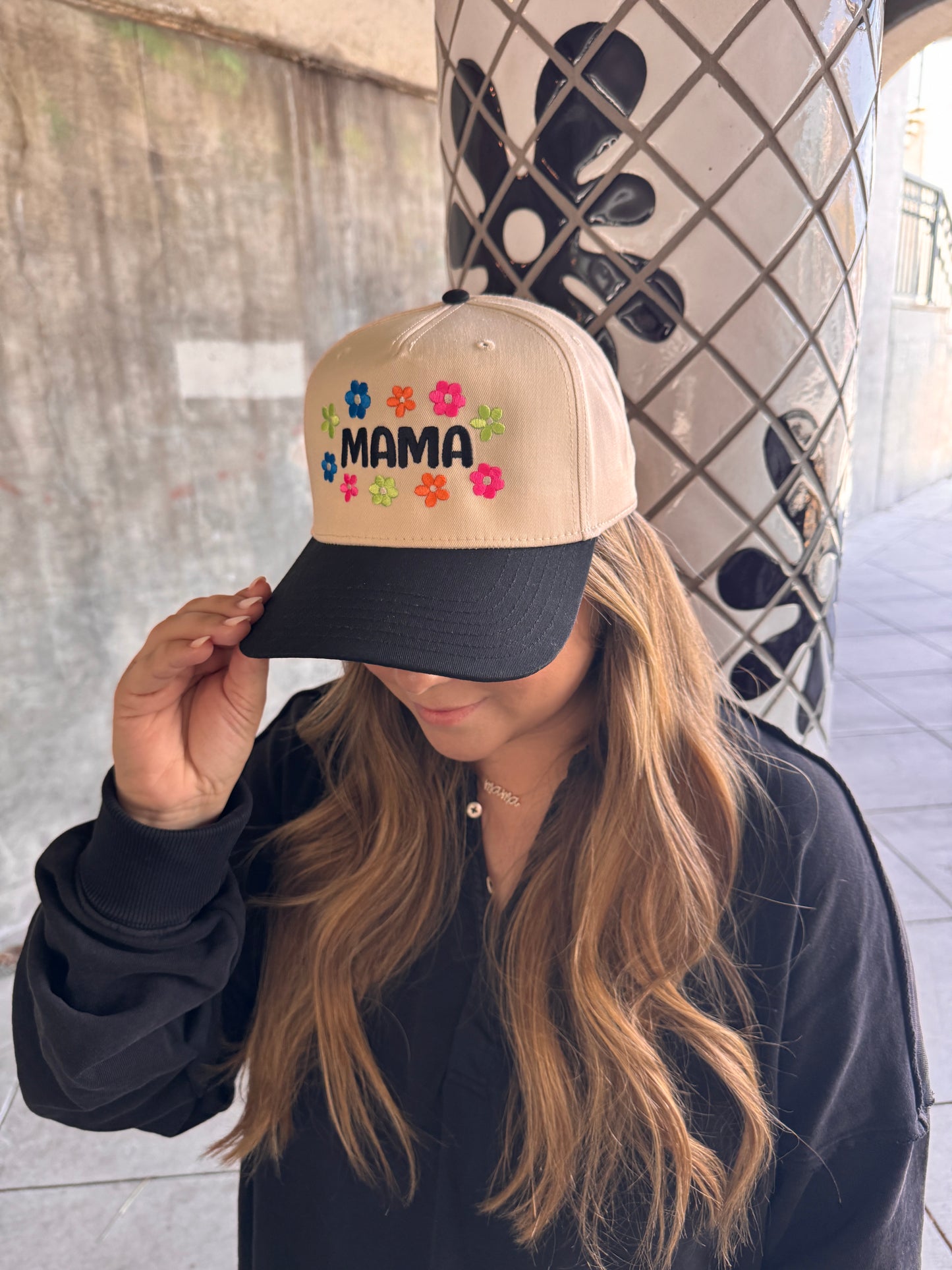 Mama Hat